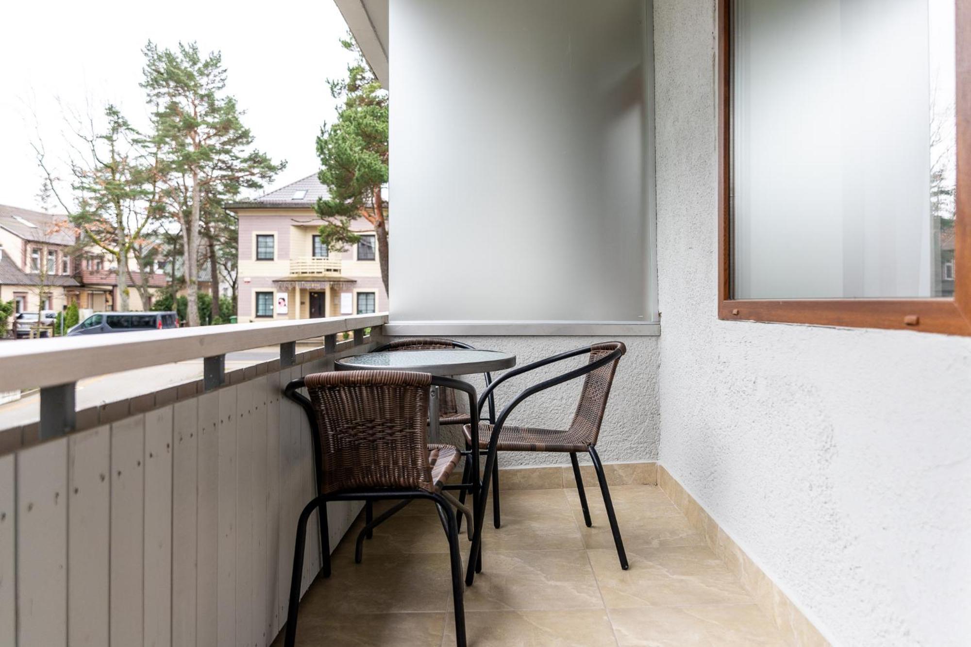 Alkos Namu Apartamentai Palanga Exterior foto