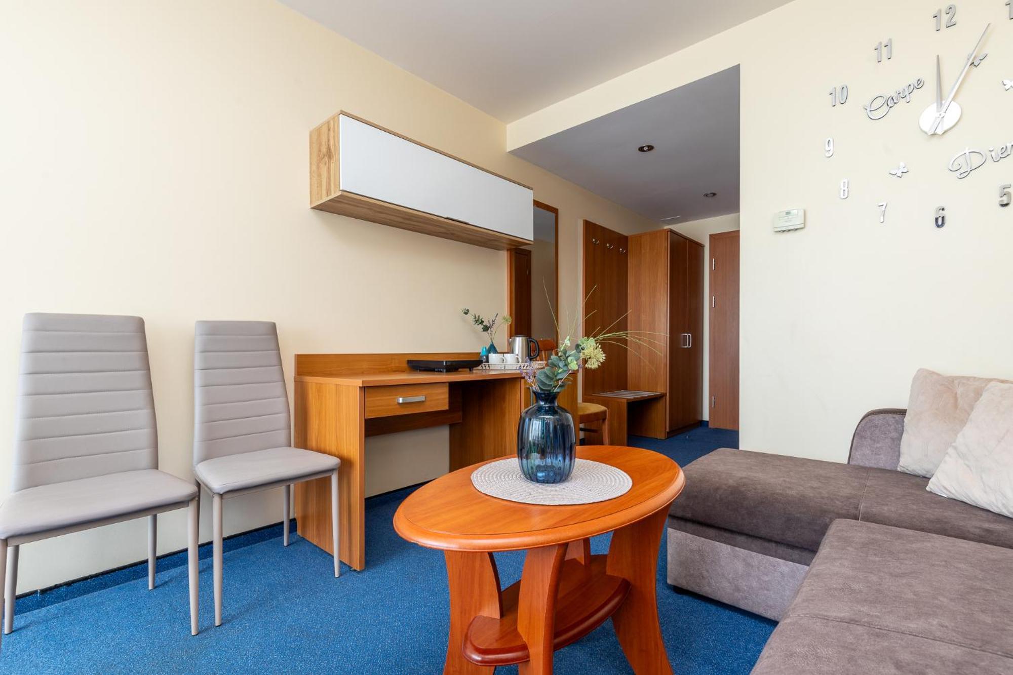 Alkos Namu Apartamentai Palanga Exterior foto